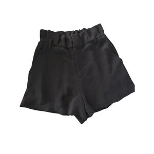 Lush Black Textured Mini Dressy Pleated Dressy High-Rise Side Zip Shorts Size S